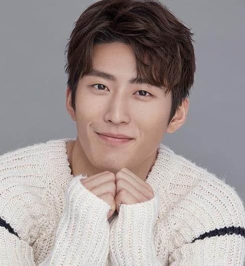 Shawn Dou