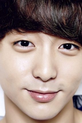 Hyun Woo