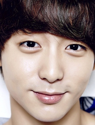 Hyun Woo