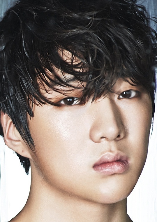 Kang Seung Yoon