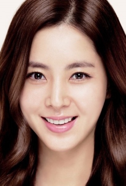 Han Chae Ah