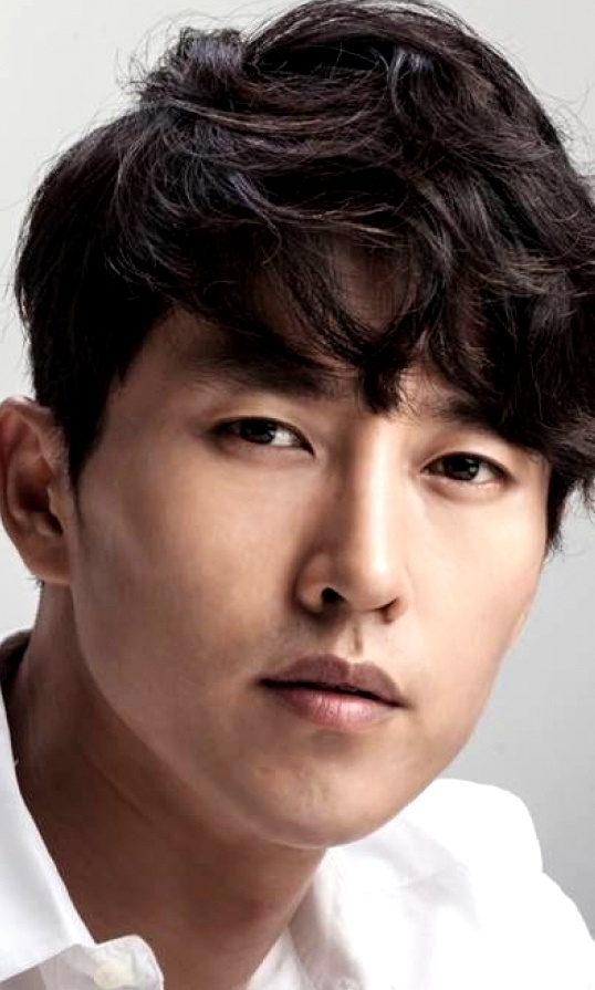 Hyun Woo Sung