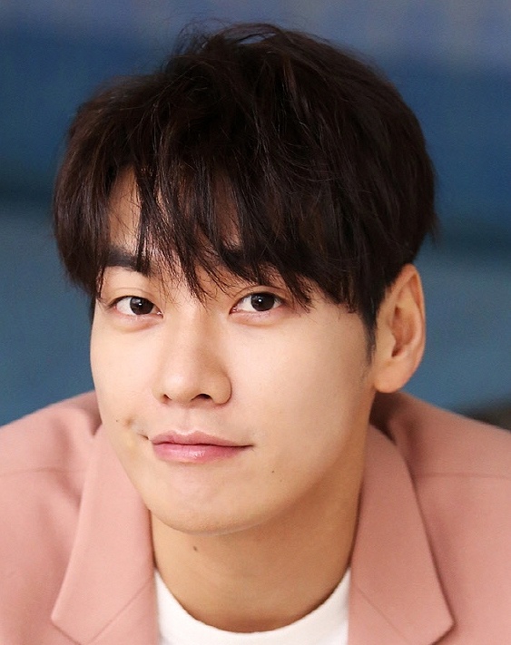 Kim Young Kwang