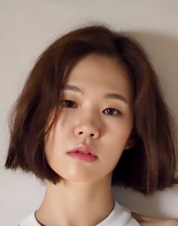 Han Ye Ri