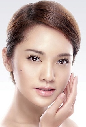 Rainie Yang