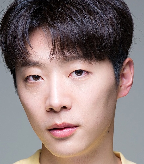 Shin Hyun Soo