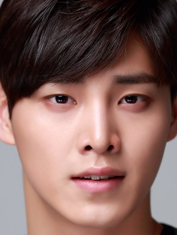 Lee Tae Hwan